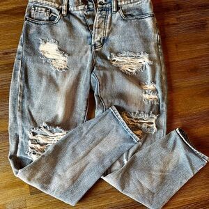 Blue Boyfriend Jeans with Distressed Vintage Look